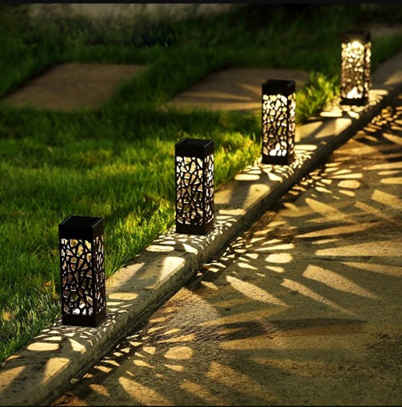 Solar LED Garden Pathway Stake Lights – Warm & White Options