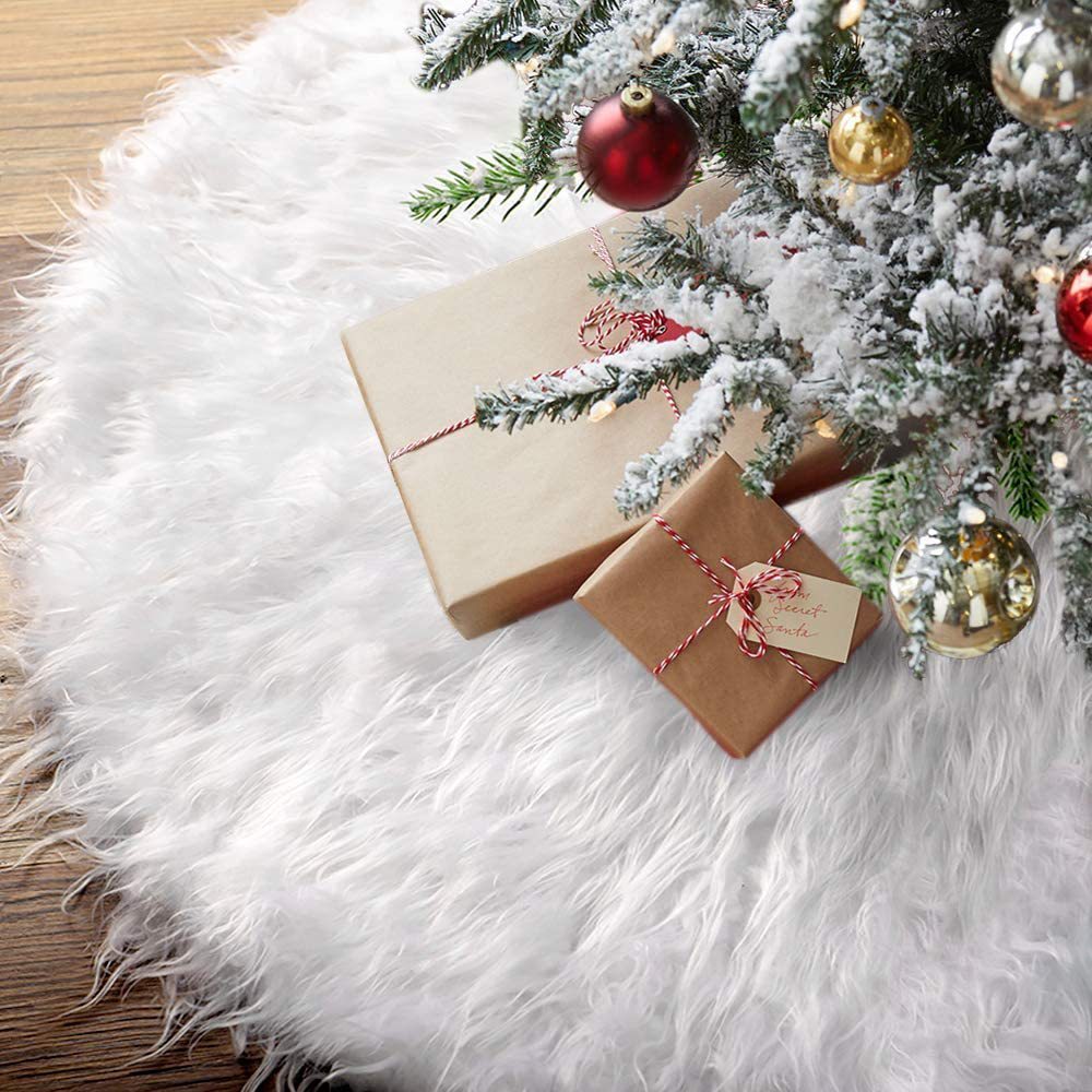White Faux Fur Christmas Tree Skirt – 78–150cm
