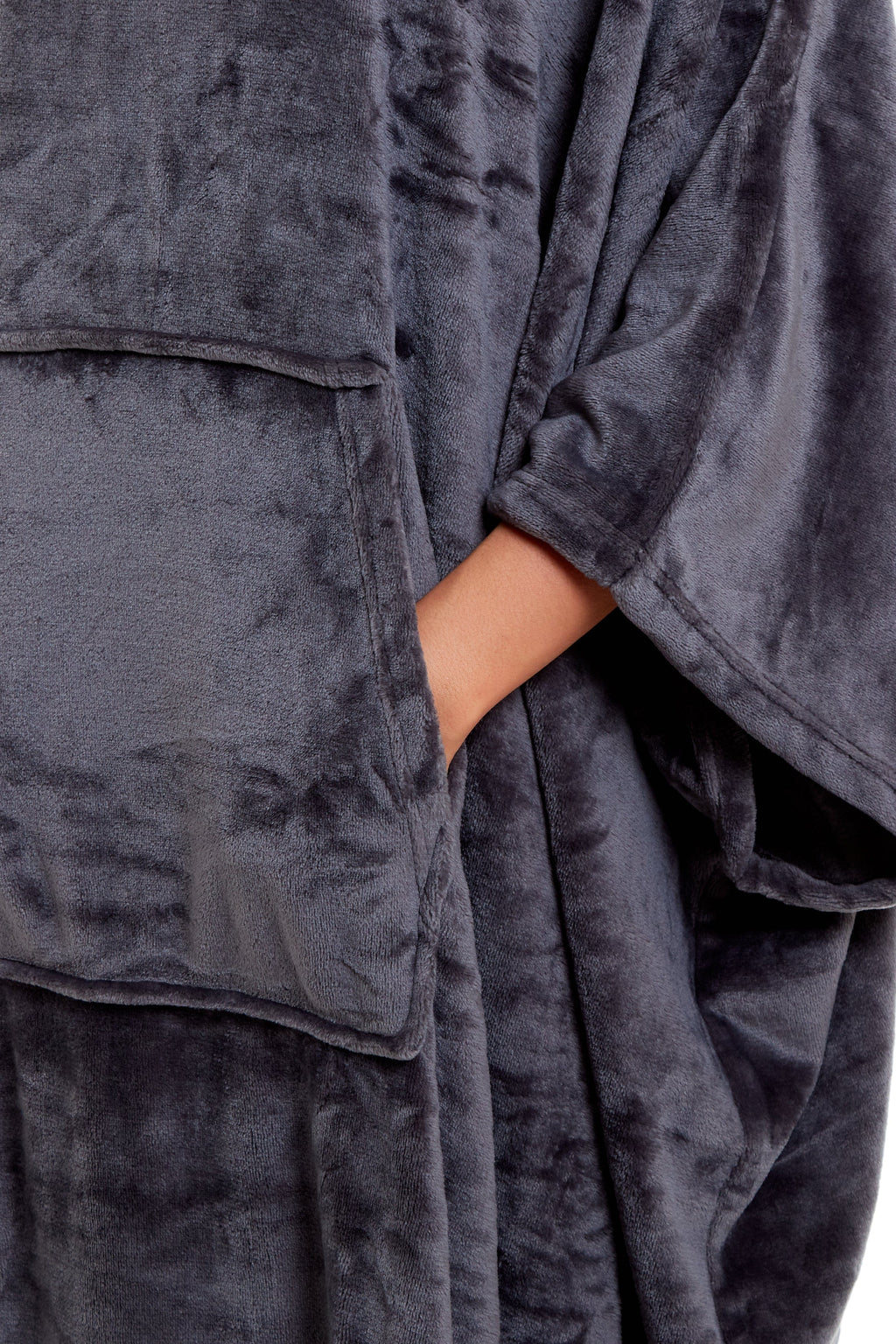 Olivia Rocco Women's Hooded Poncho Blanket – Navy & Charcoal