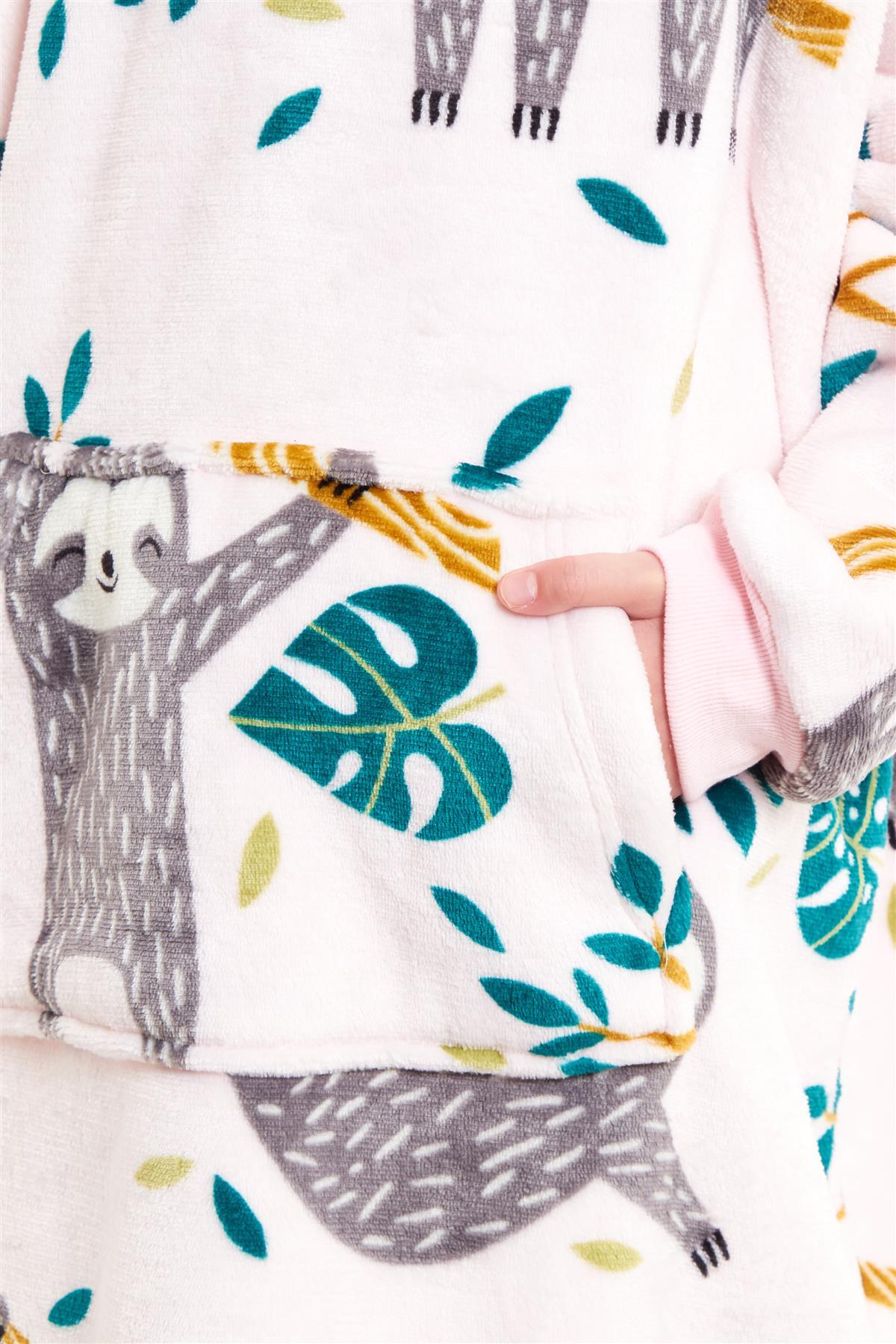 Olivia Rocco Kids Oversized Hooded Sherpa Fleece Blanket